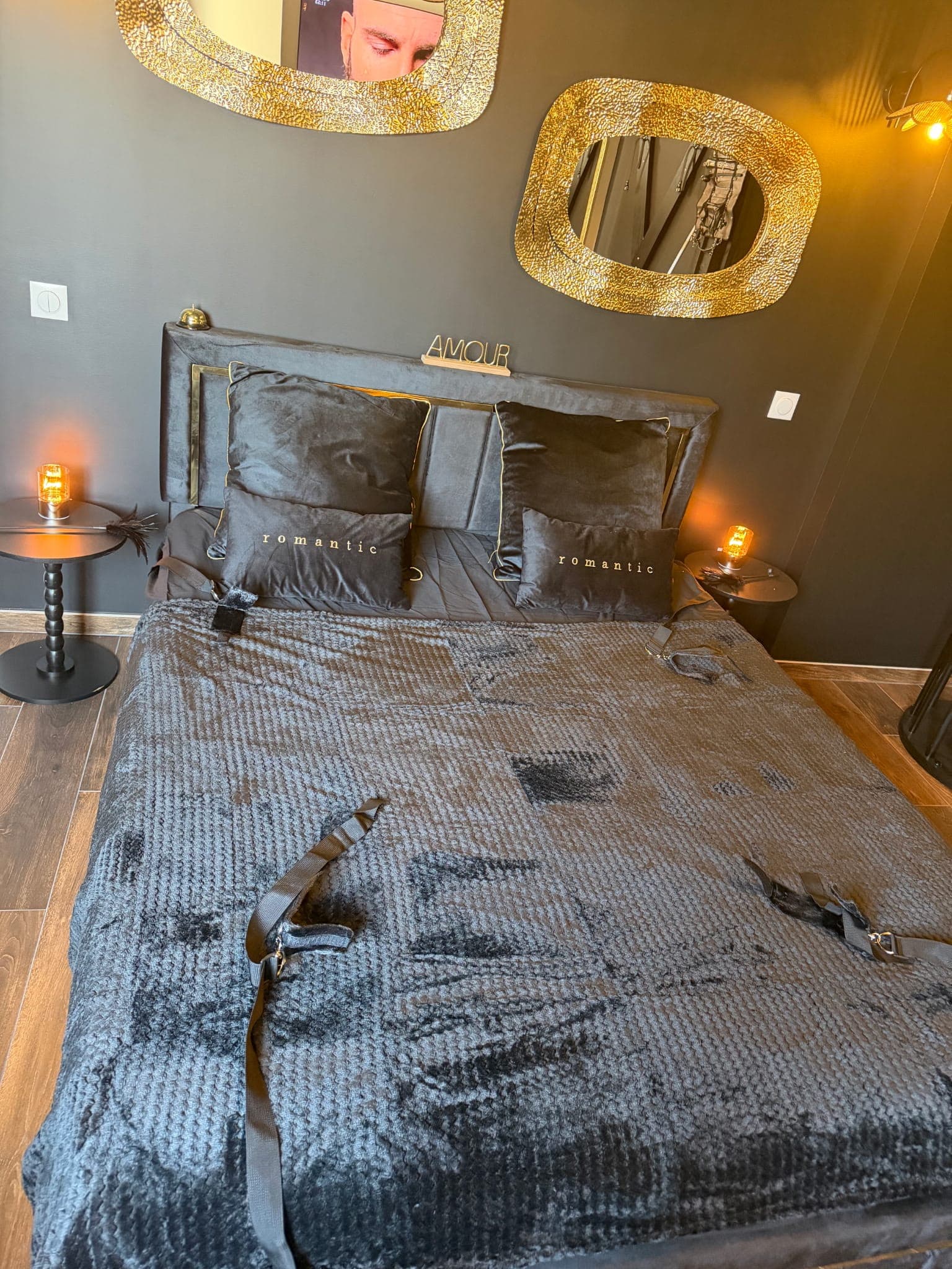 Le Pacte Secret — la love room, photo 21